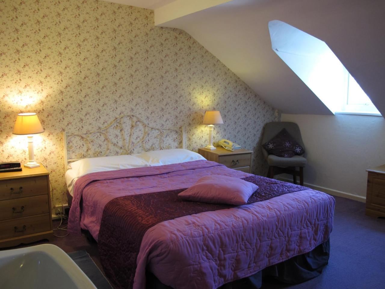 River Hotel Oxford Bagian luar foto