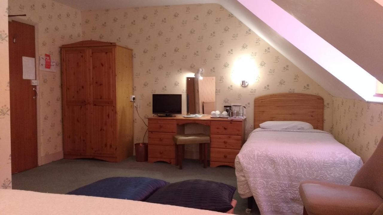 River Hotel Oxford Bagian luar foto